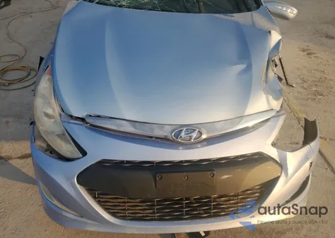2015 Hyundai Sonata Hybrid from USA, damaged, VIN KMHEC4A48FA134730